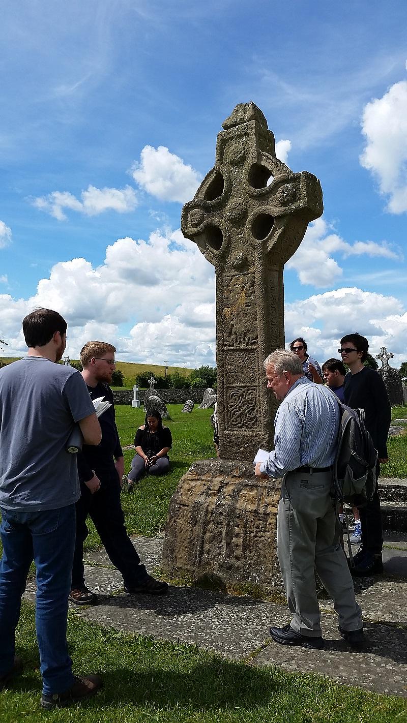 Mike and high cross